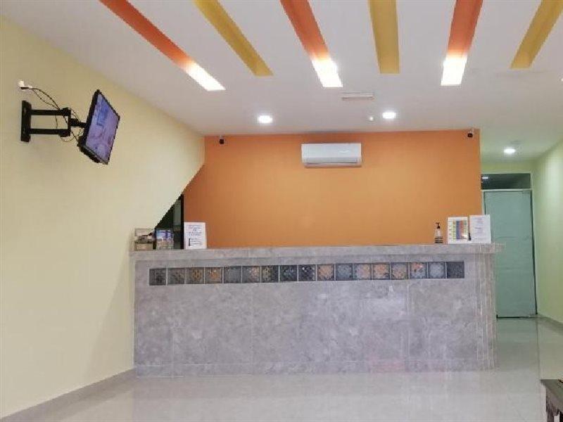Sun Inns Meru Raya Ipoh Exteriör bild