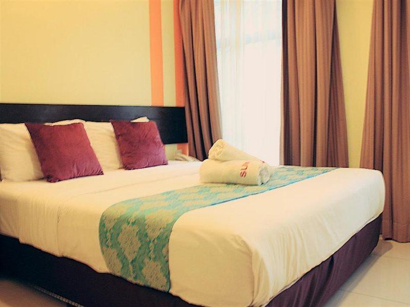 Sun Inns Meru Raya Ipoh Exteriör bild