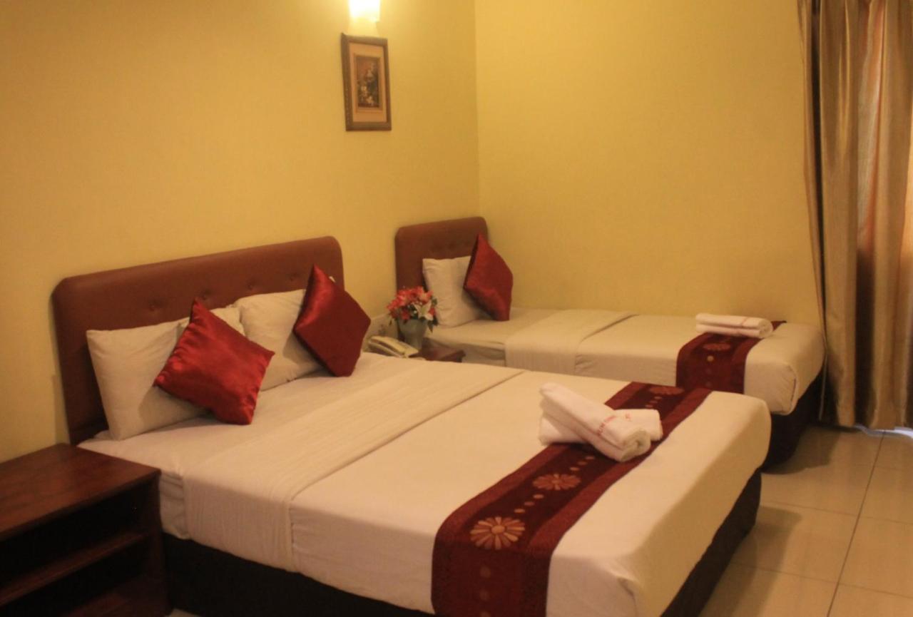 Sun Inns Meru Raya Ipoh Exteriör bild