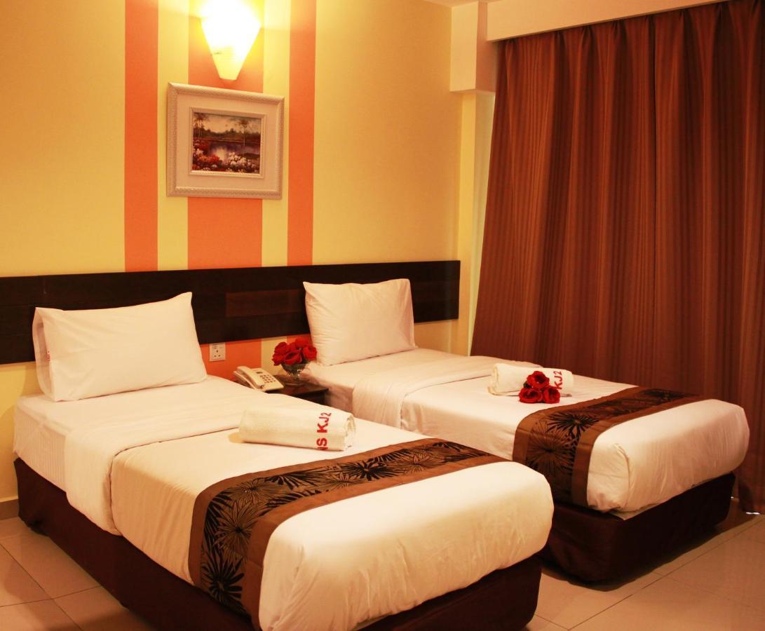 Sun Inns Meru Raya Ipoh Exteriör bild
